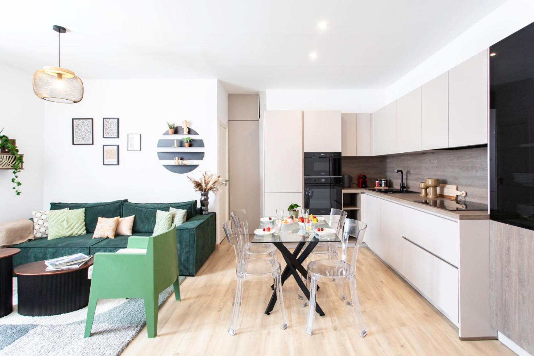 L52 2bdr Massena Central, 2 Min From The Ac Apartment *