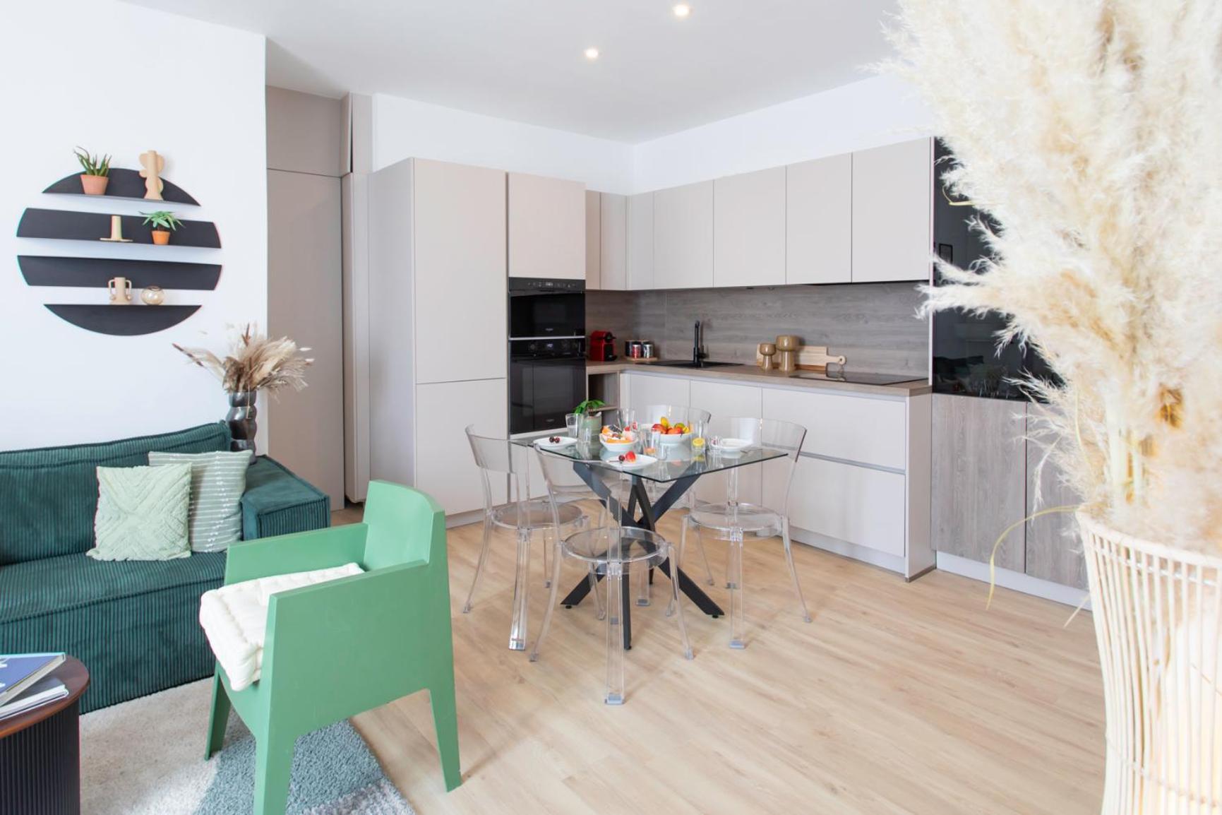 Appartamento L52 2bdr Massena Central, 2 Min From The Ac